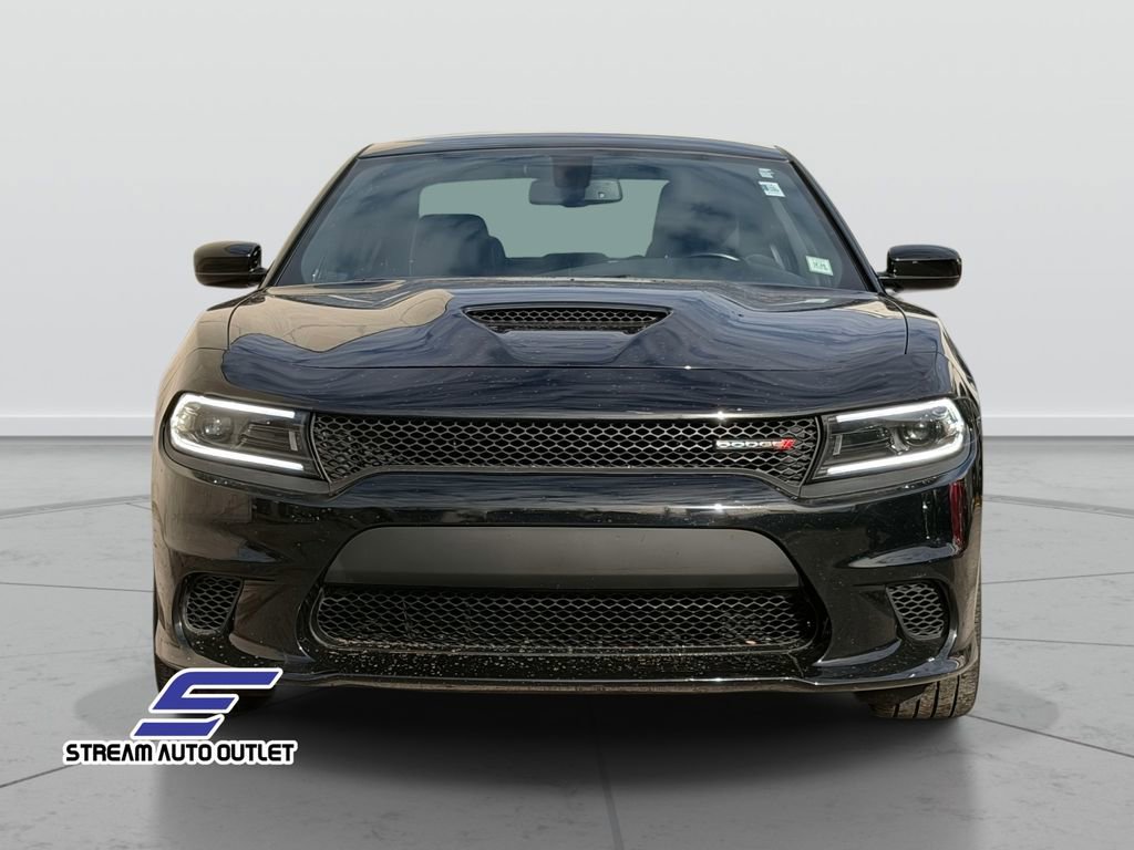 Used 2023 Dodge Charger GT image 2