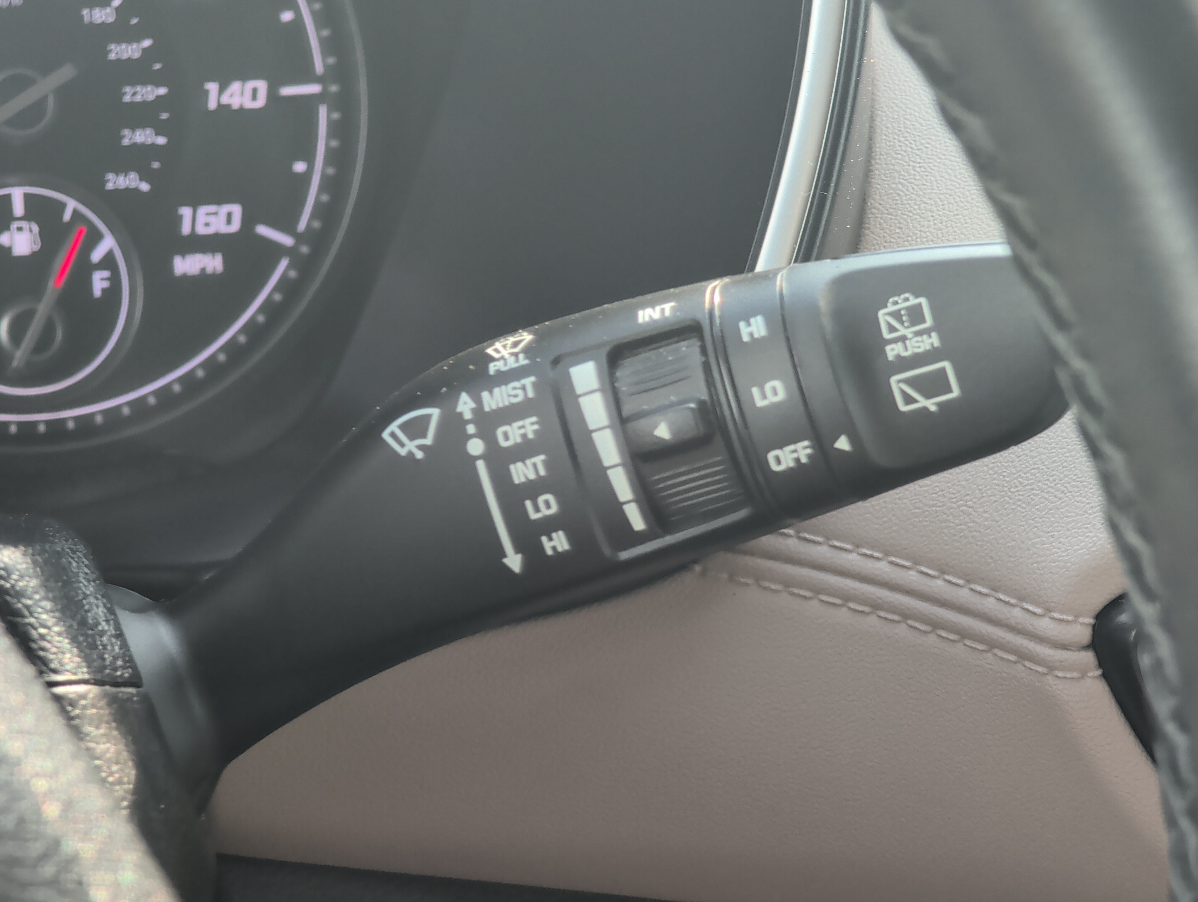 Used 2023 Hyundai Santa Fe SEL AWD/4WD image 31