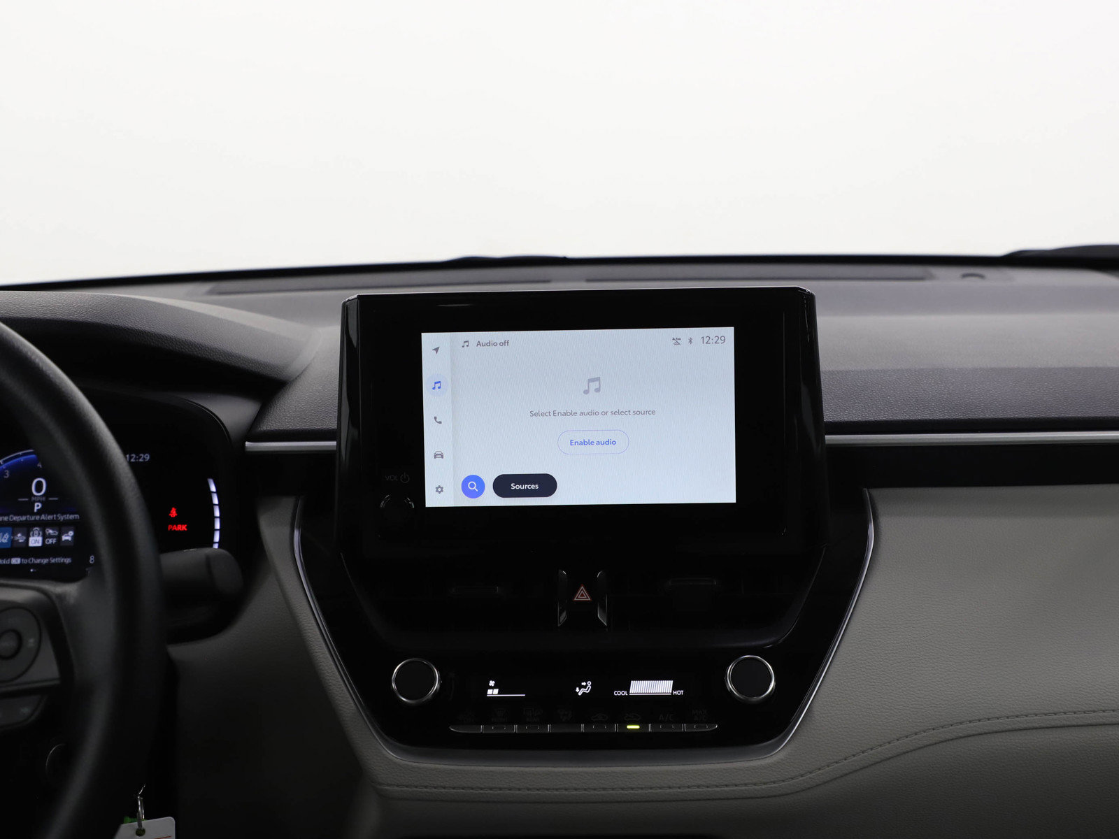 Used 2026 Toyota Corolla Cross L image 15