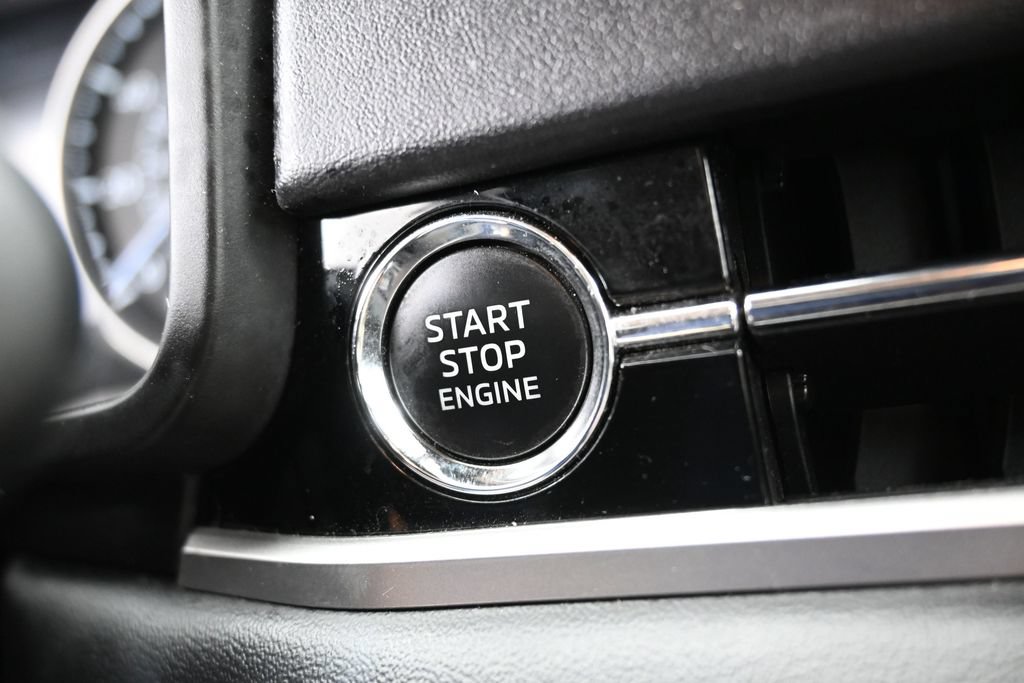 Used 2022 Mitsubishi Outlander SE FWD image 22