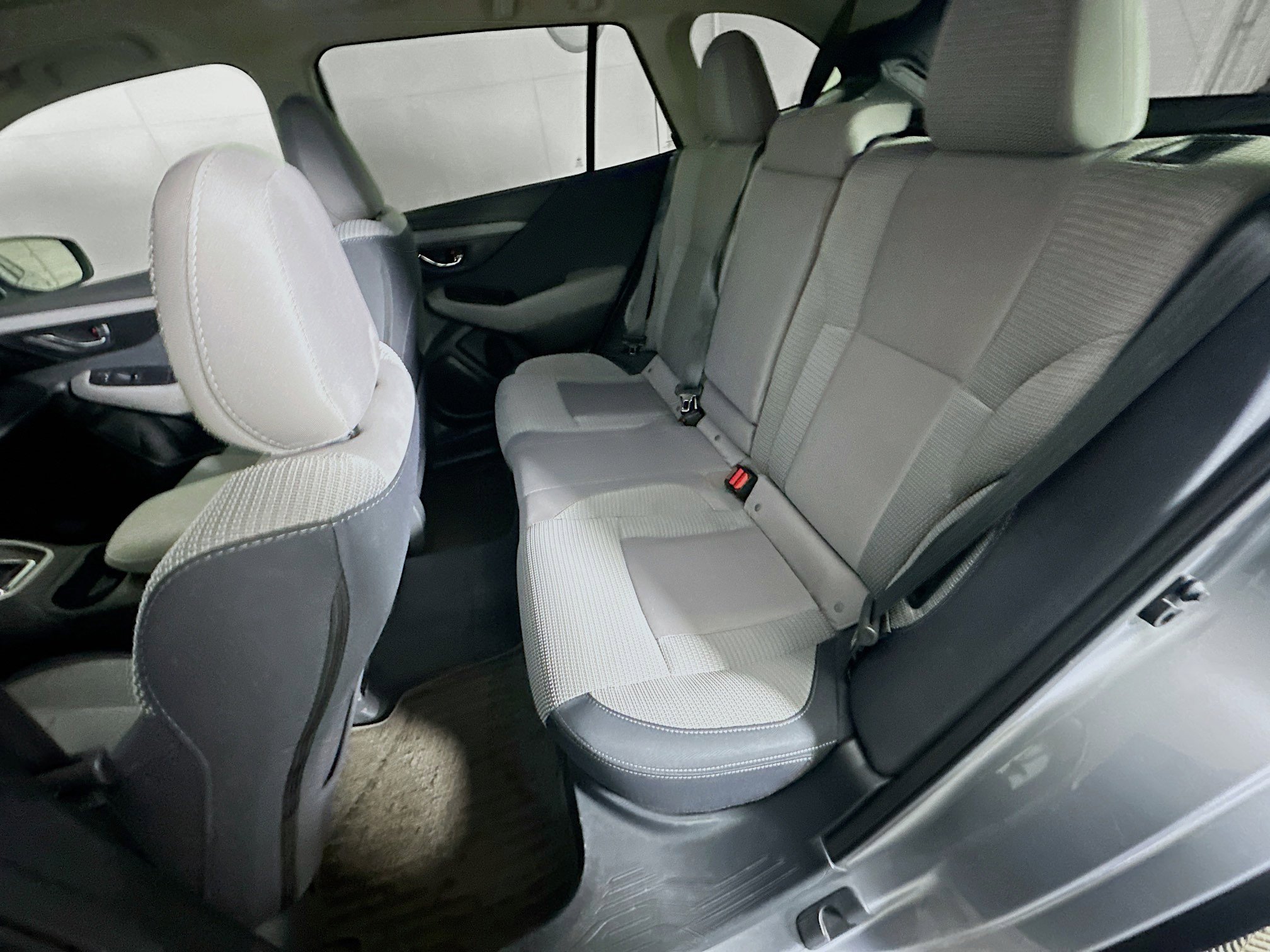 Used 2025 Subaru Outback Premium image 25