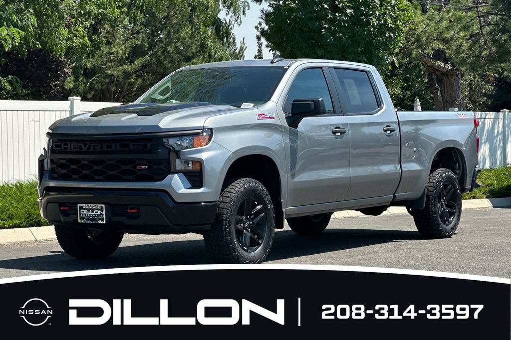 Used 2025 Chevrolet Silverado 1500 Custom Trail Boss AWD/4WD image 8