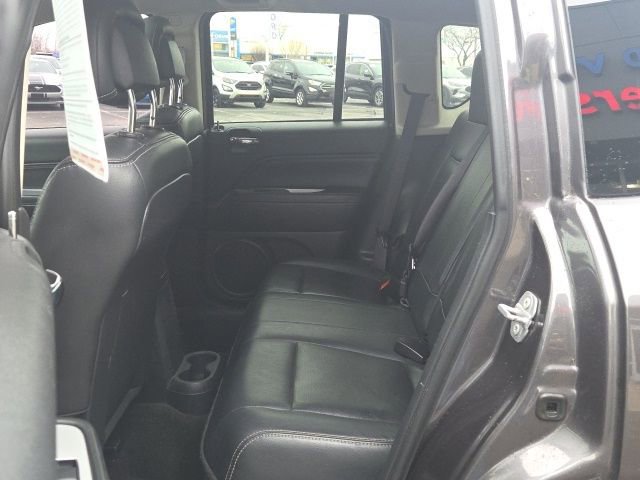 Used 2016 Jeep Compass High Altitude image 13