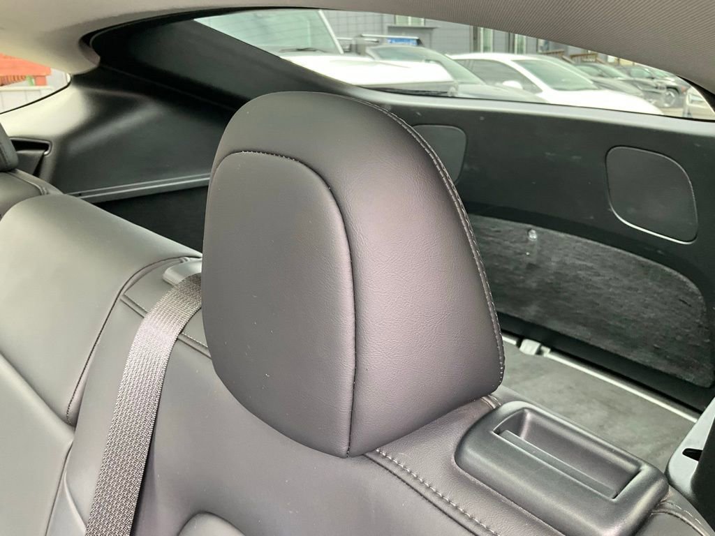 Used 2023 Tesla Model Y 2WD image 31