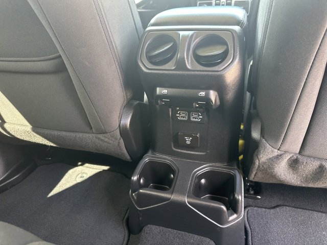 Used 2023 Jeep Wrangler Sahara w/ Cold Weather Group image 19