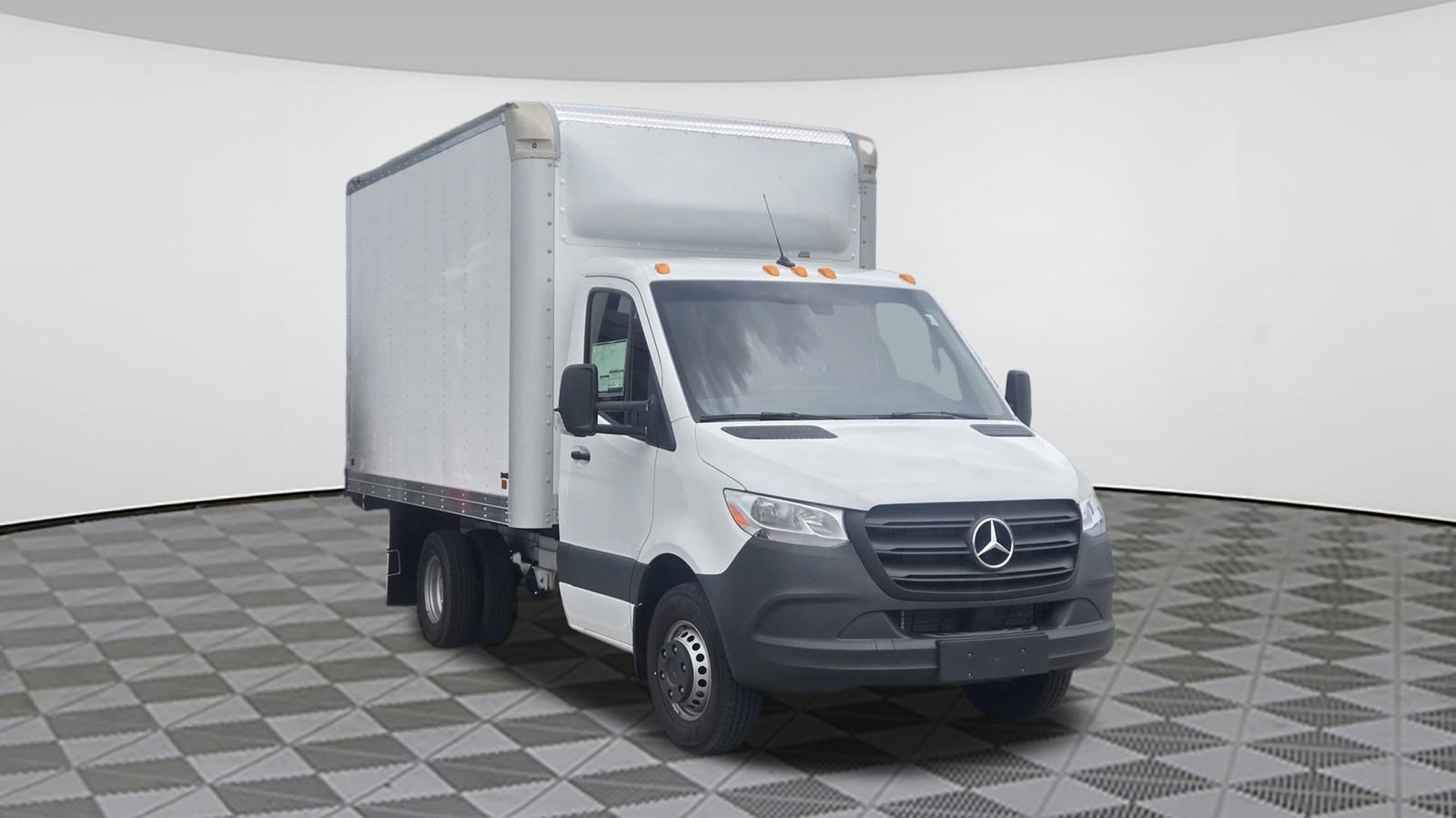 New 2024 Mercedes-Benz Sprinter 4500