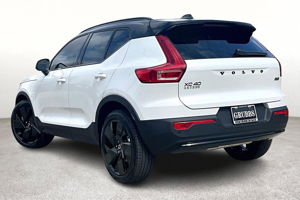 New 2026 Volvo XC40 B5 Ultra w/ Protection Package Premier AWD/4WD image 4