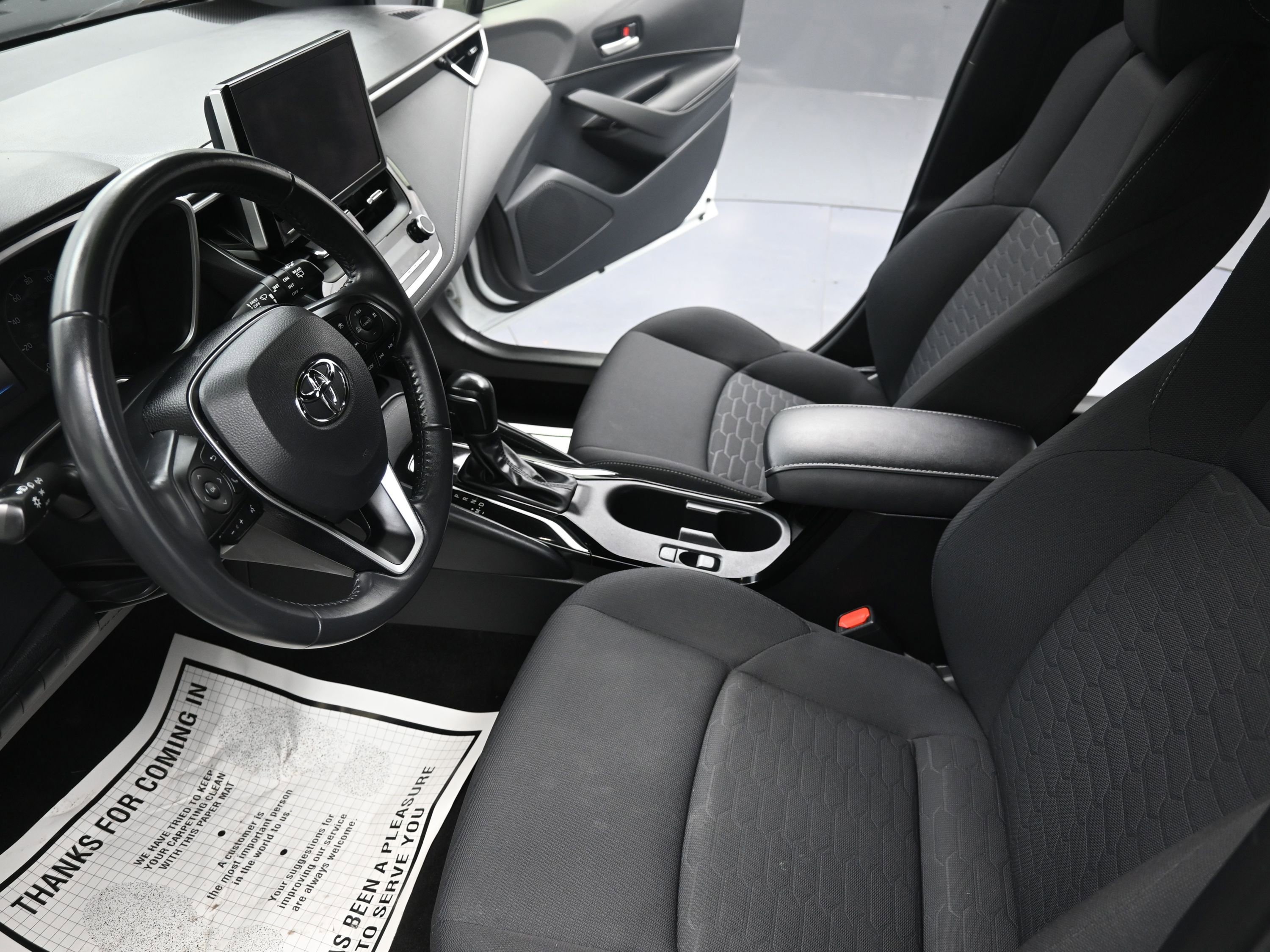 Used 2023 Toyota Corolla SE image 27