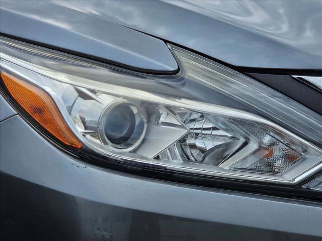 Used 2018 Nissan Altima 2.5 SL FWD image 4