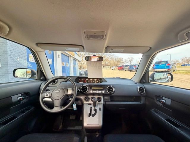 Used 2009 Scion xB image 13