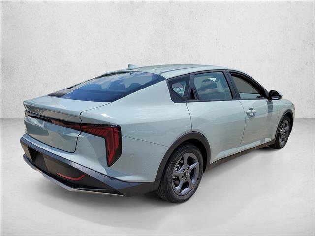 Used 2025 Kia K4 FWD image 5