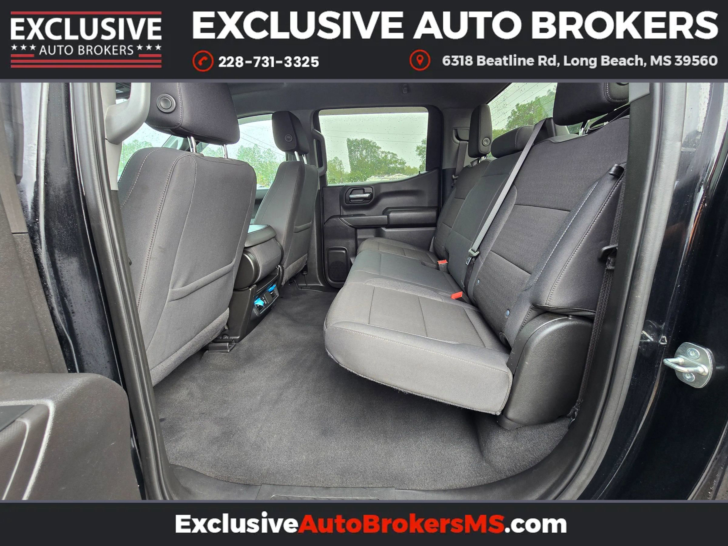 Used 2024 Chevrolet Silverado 1500 Custom image 32
