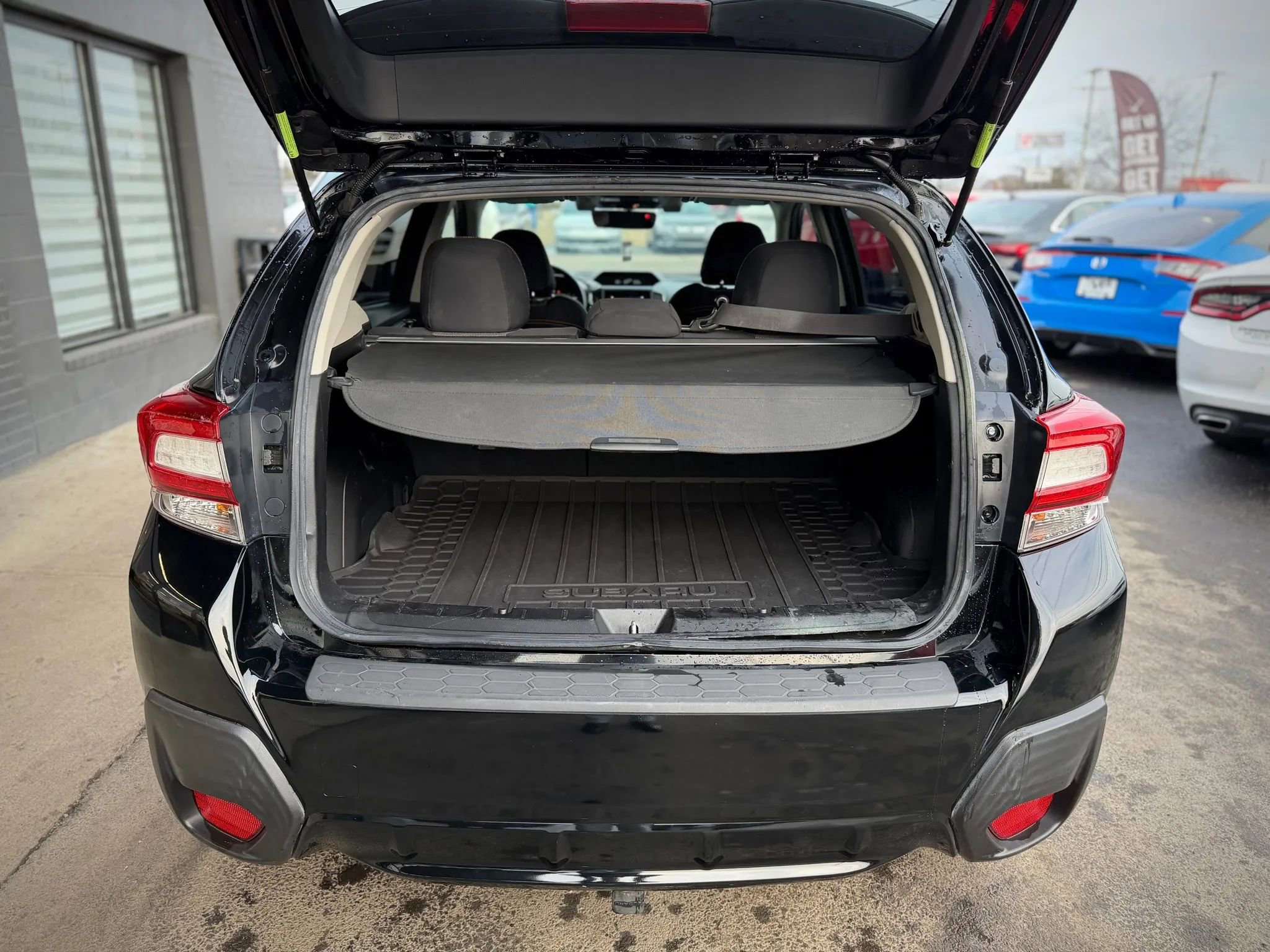 Used 2018 Subaru Crosstrek 2.0i Premium w/ Eyesight System image 23