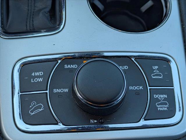 Used 2016 Jeep Grand Cherokee High Altitude image 16
