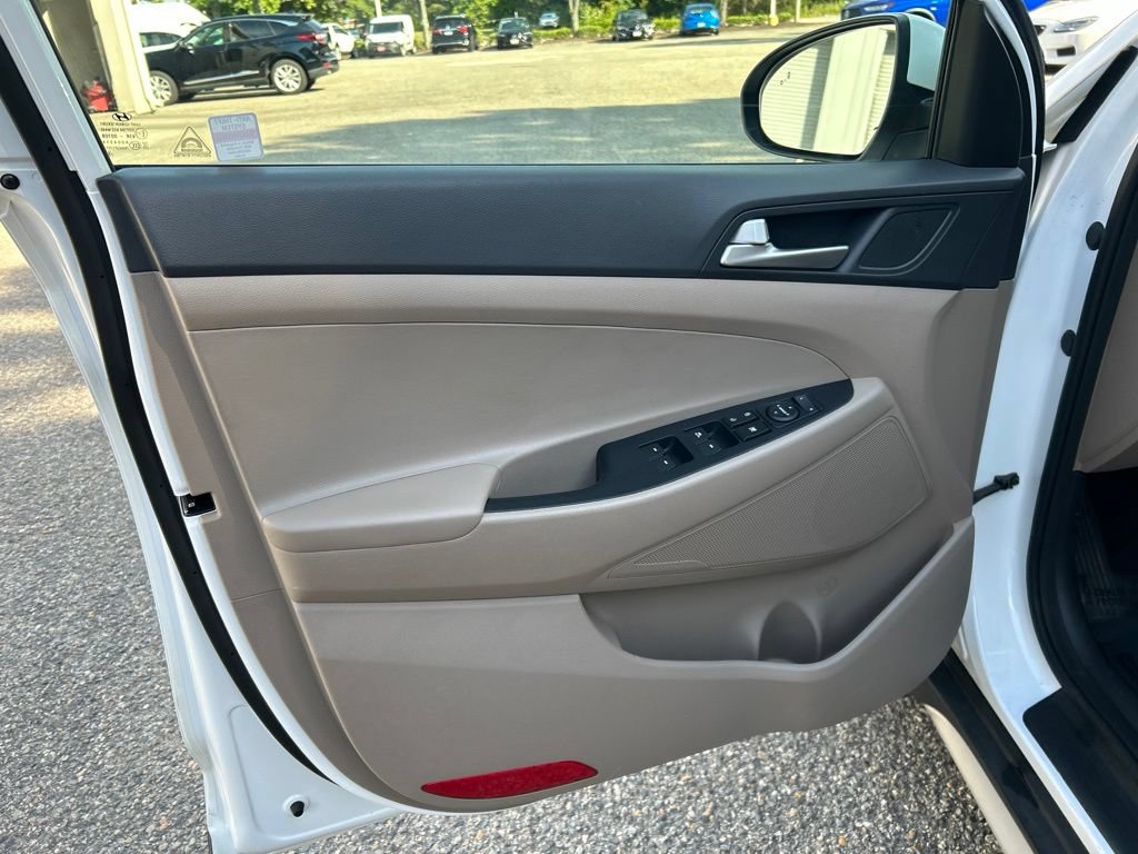 Used 2019 Hyundai Tucson SEL FWD image 16