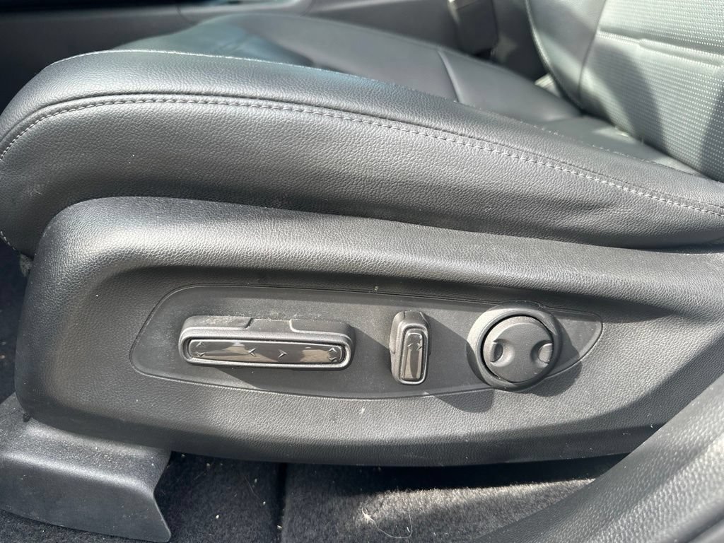 Used 2024 Honda CR-V EX-L image 18