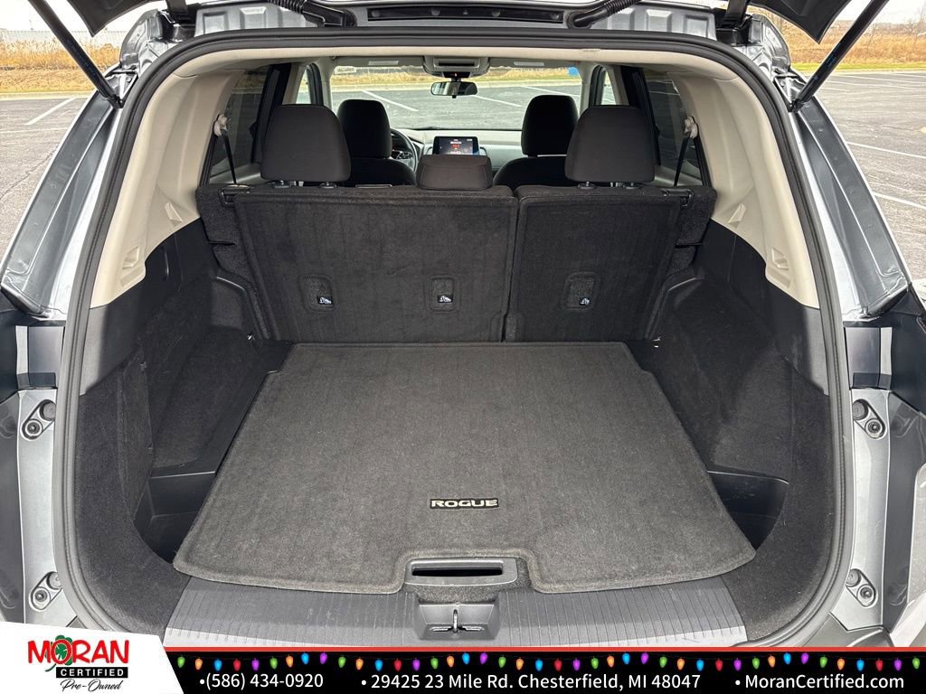 Used 2023 Nissan Rogue S image 26