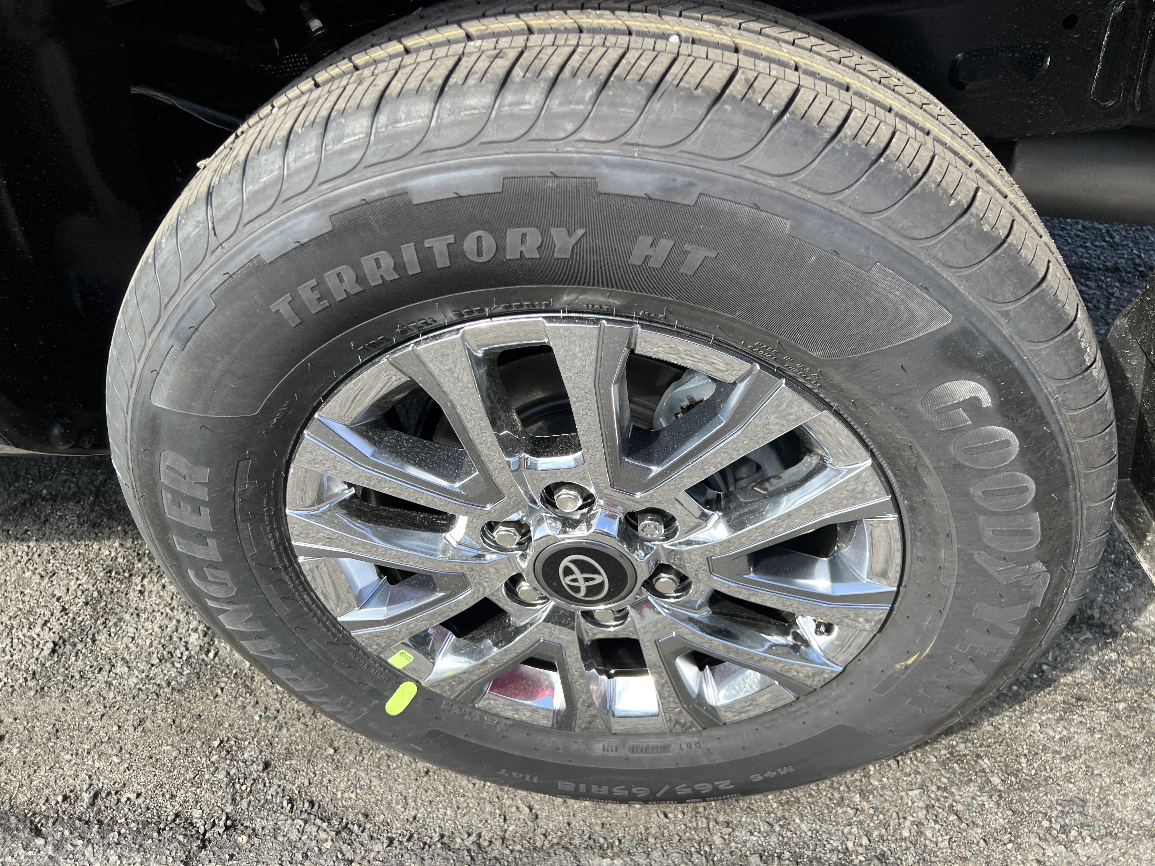 New 2026 Toyota Tacoma Limited image 8