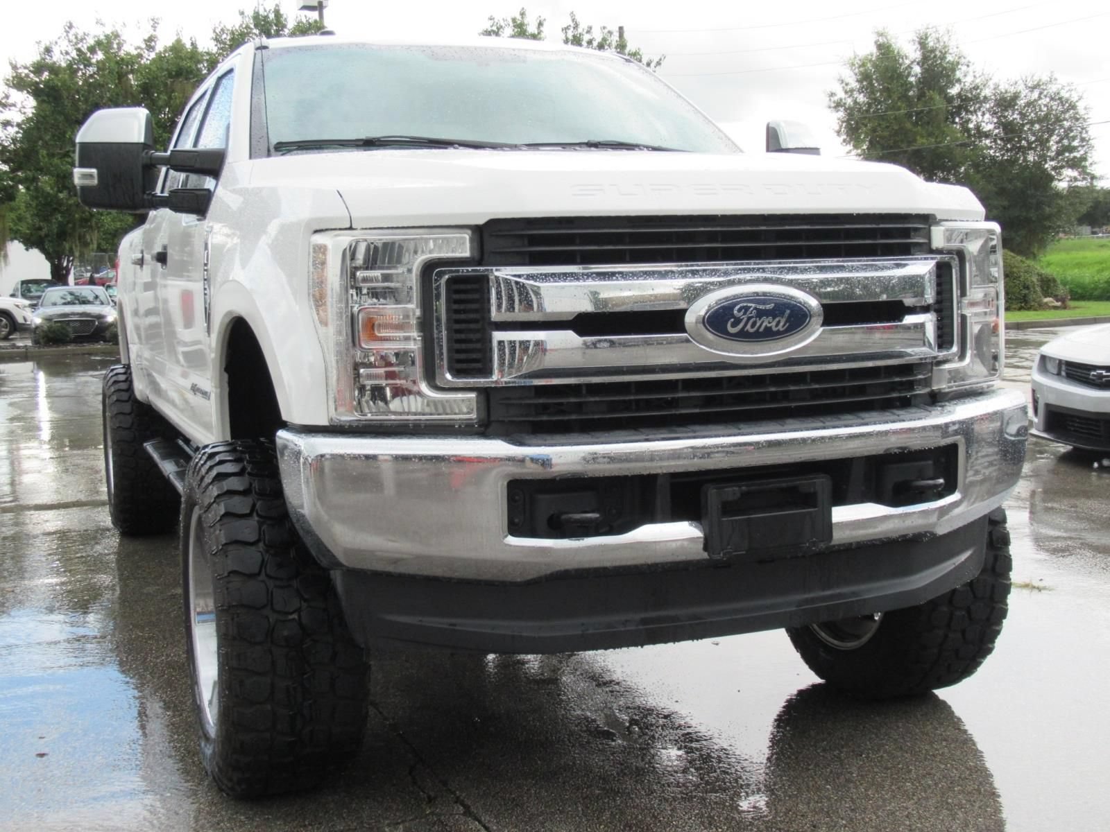 Used 2019 Ford F250 XLT AWD/4WD image 3