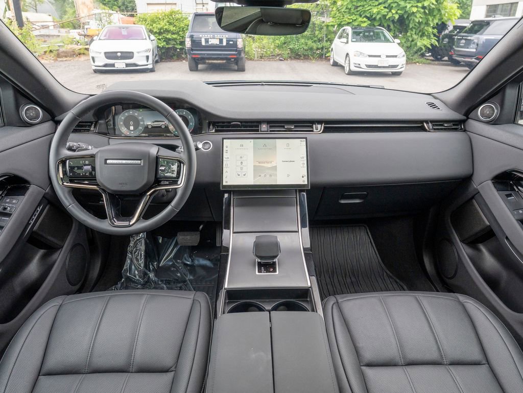 Certified 2026 Land Rover Range Rover Evoque S image 17