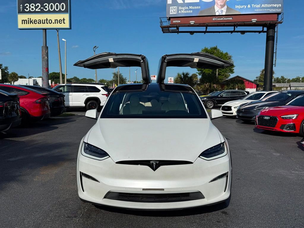 Used 2022 Tesla Model X AWD/4WD image 2