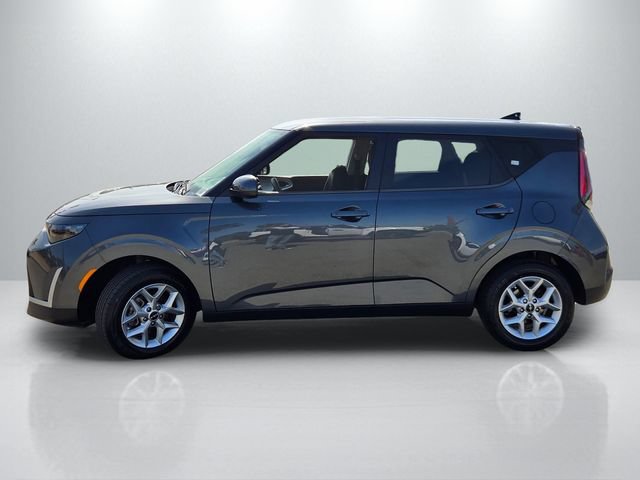 Used 2024 Kia Soul LX w/ Option Group 015 FWD image 7