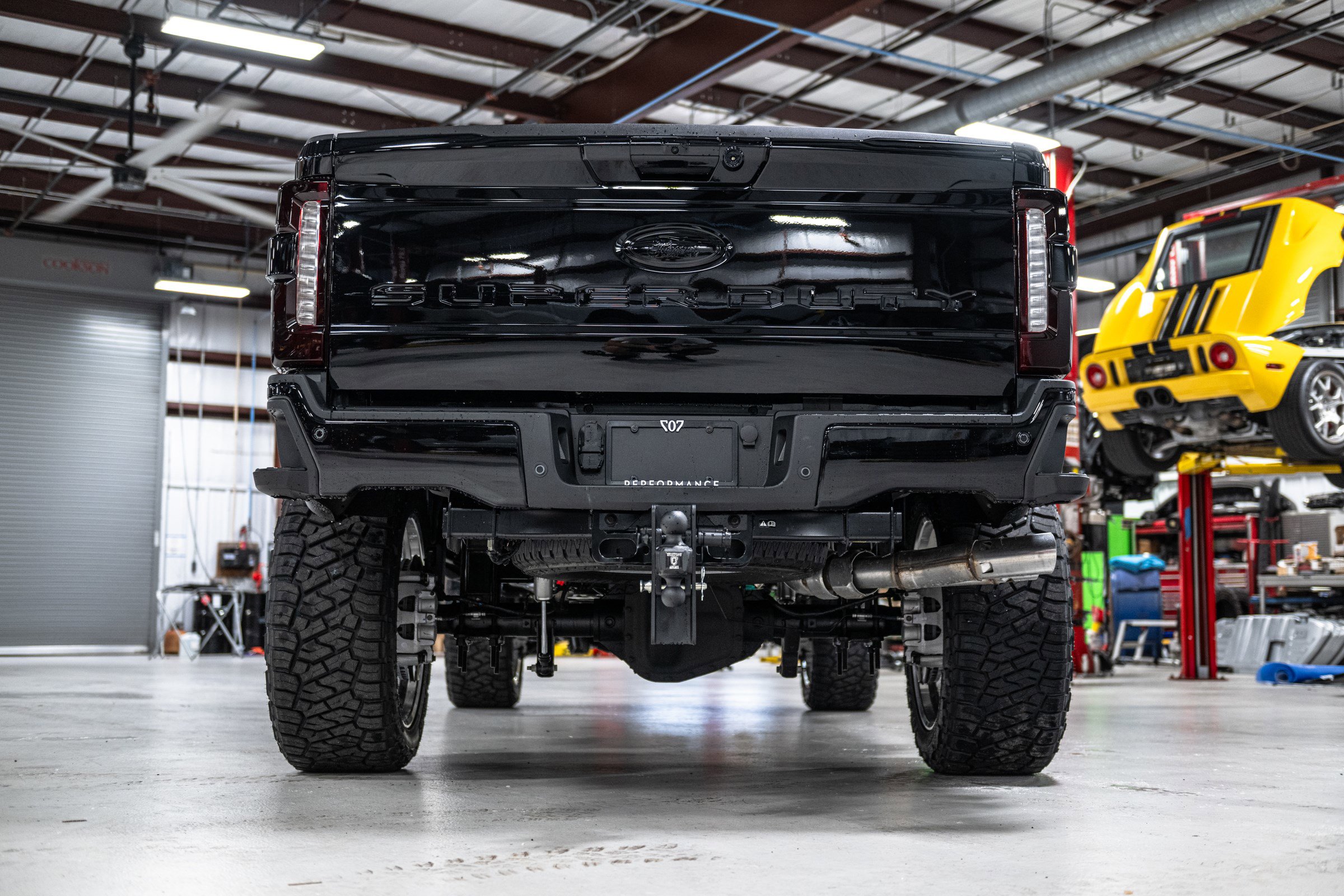 New 2025 Ford F250 Lariat w/ Lariat Ultimate Package image 5