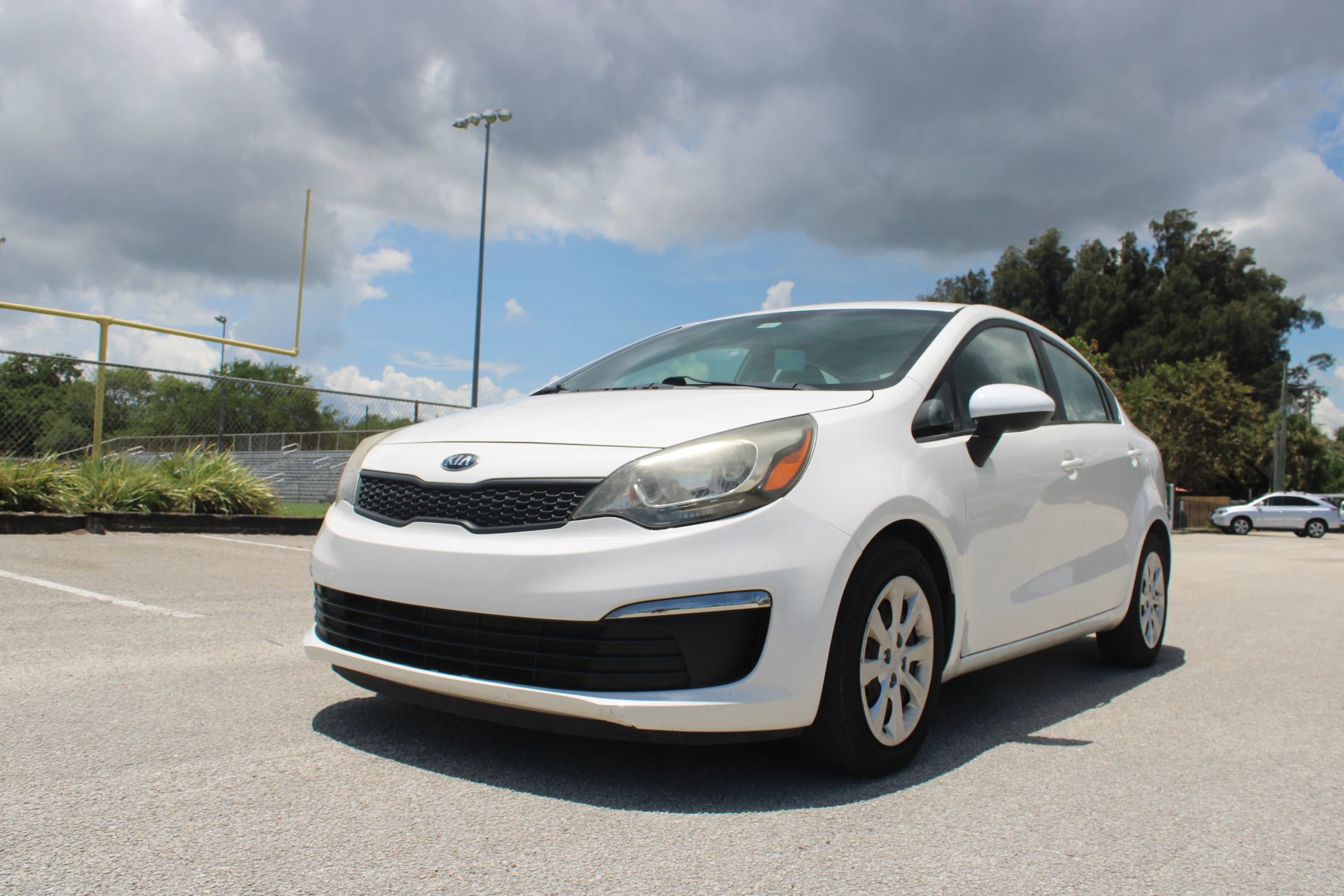 Used 2017 Kia Rio LX FWD image 3