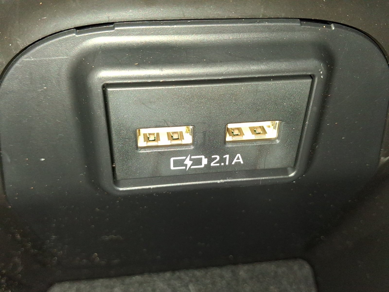 Used 2021 Toyota RAV4 XLE Premium AWD/4WD image 20