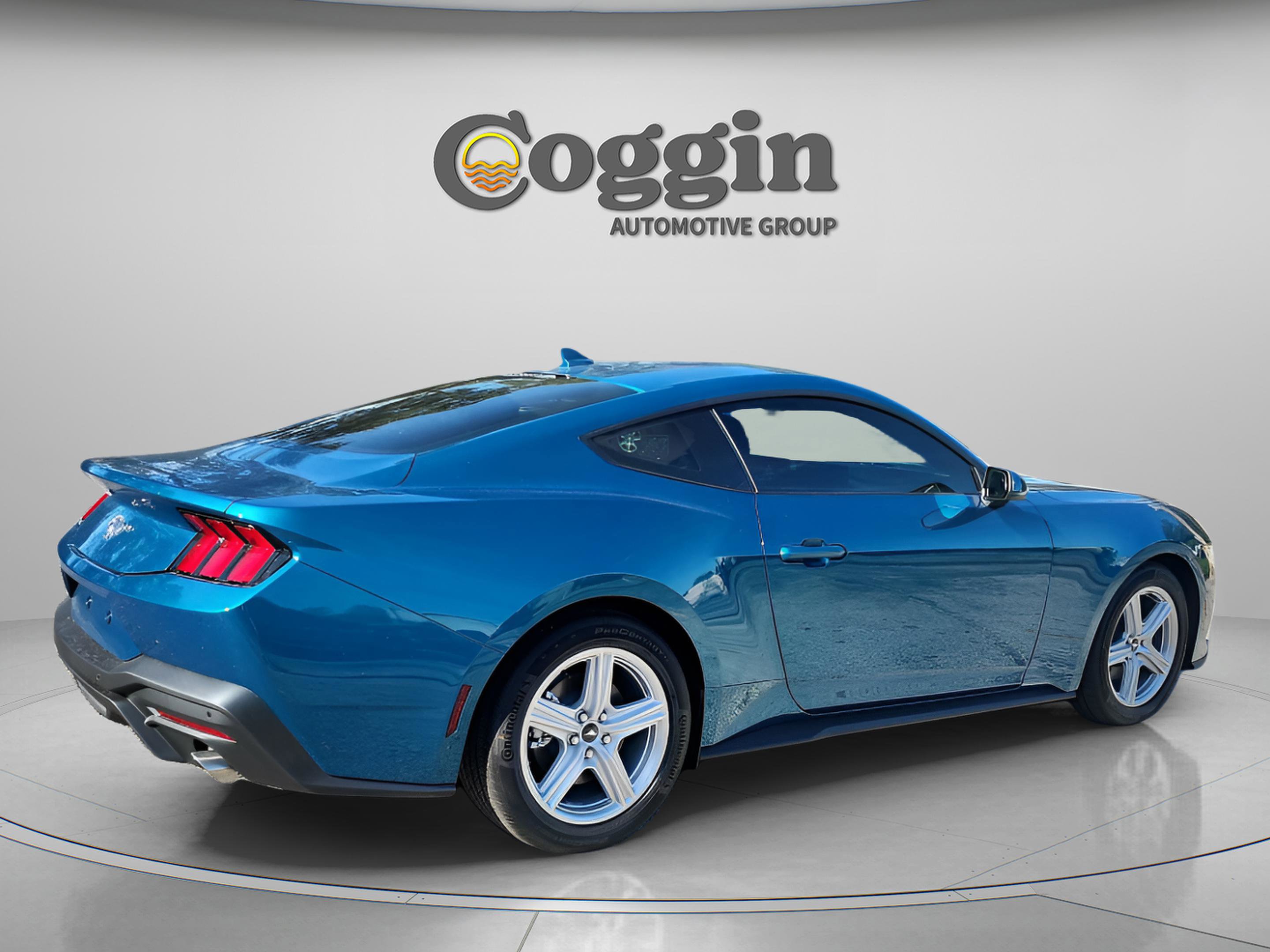 New 2026 Ford Mustang Coupe image 5