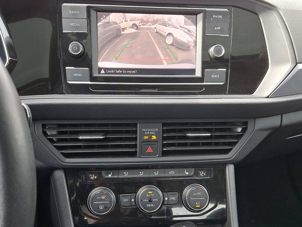 Used 2024 Volkswagen Jetta SE image 22