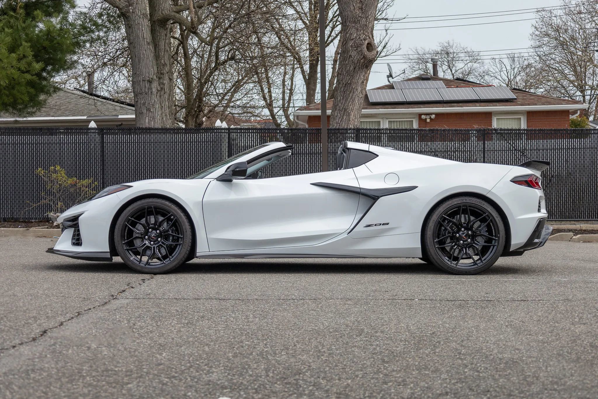 Used 2023 Chevrolet Corvette Z06 w/ Engine Appearance Package image 30