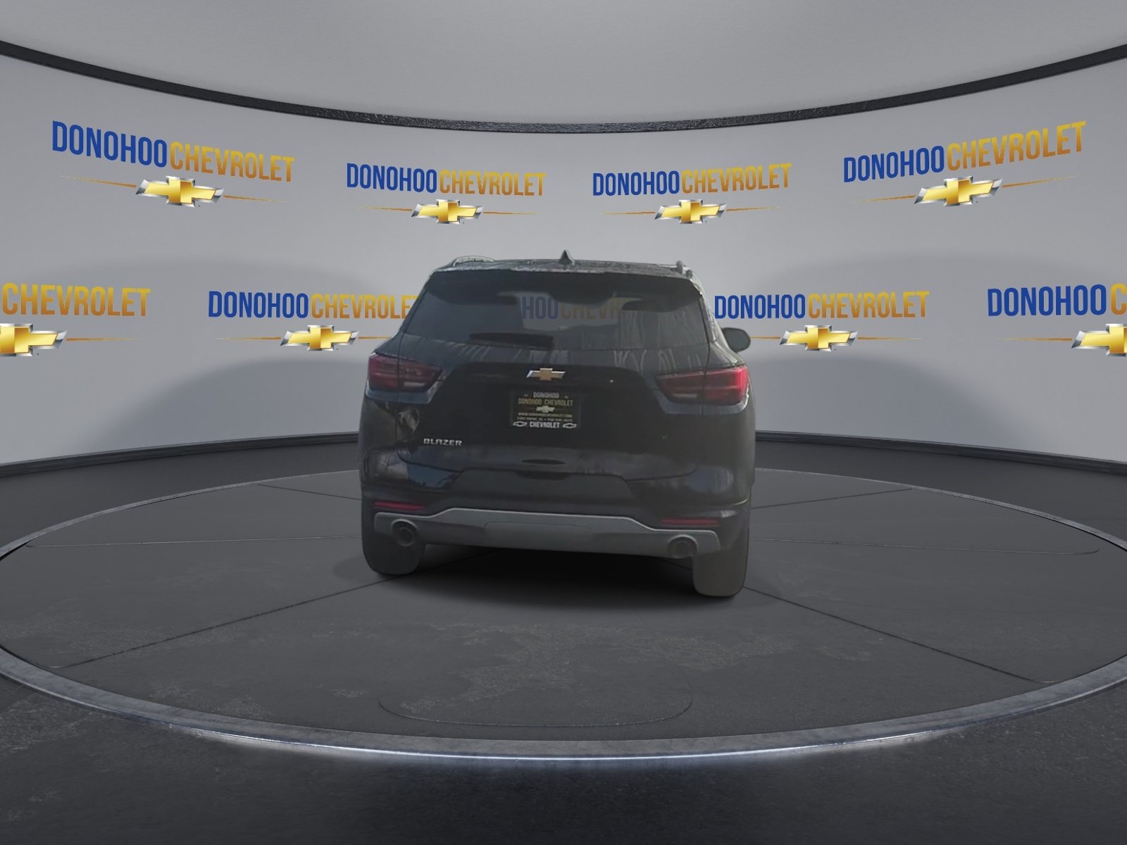 New 2026 Chevrolet Blazer LT w/ Convenience Package FWD image 9
