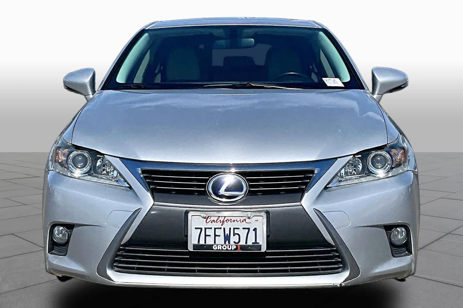 Used 2014 Lexus CT 200h FWD image 3