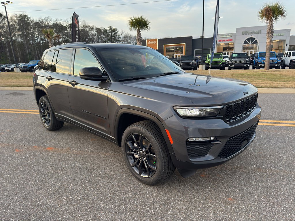 New 2025 Jeep Grand Cherokee Limited AWD/4WD image 1