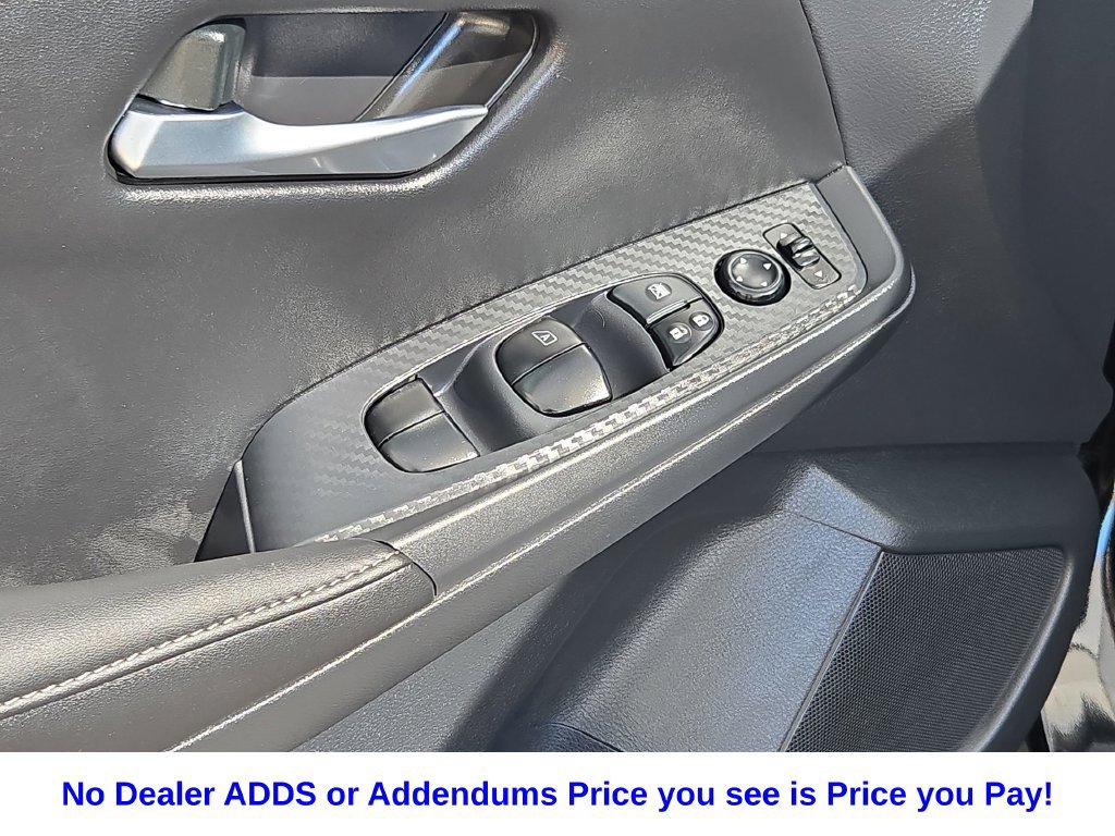 Used 2025 Nissan Sentra SV FWD image 20