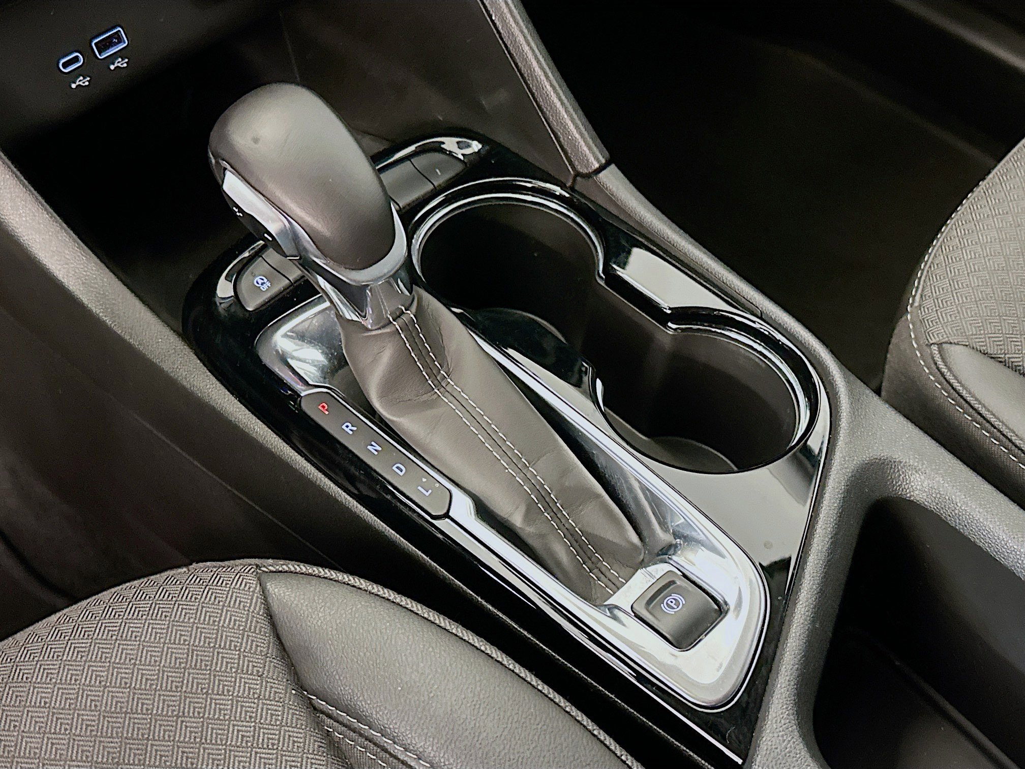 Used 2025 Buick Encore GX Preferred image 25