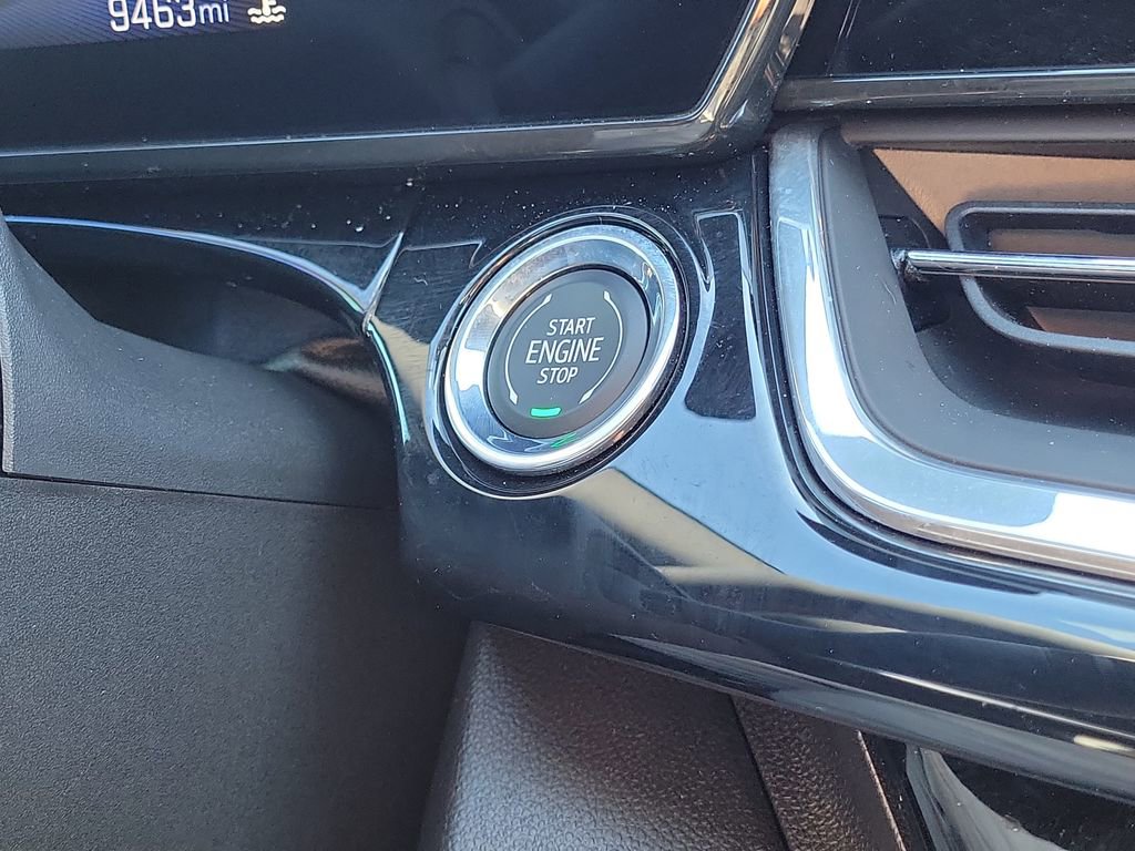 Used 2024 Chevrolet Trax RS w/ Driver Confidence Package image 34