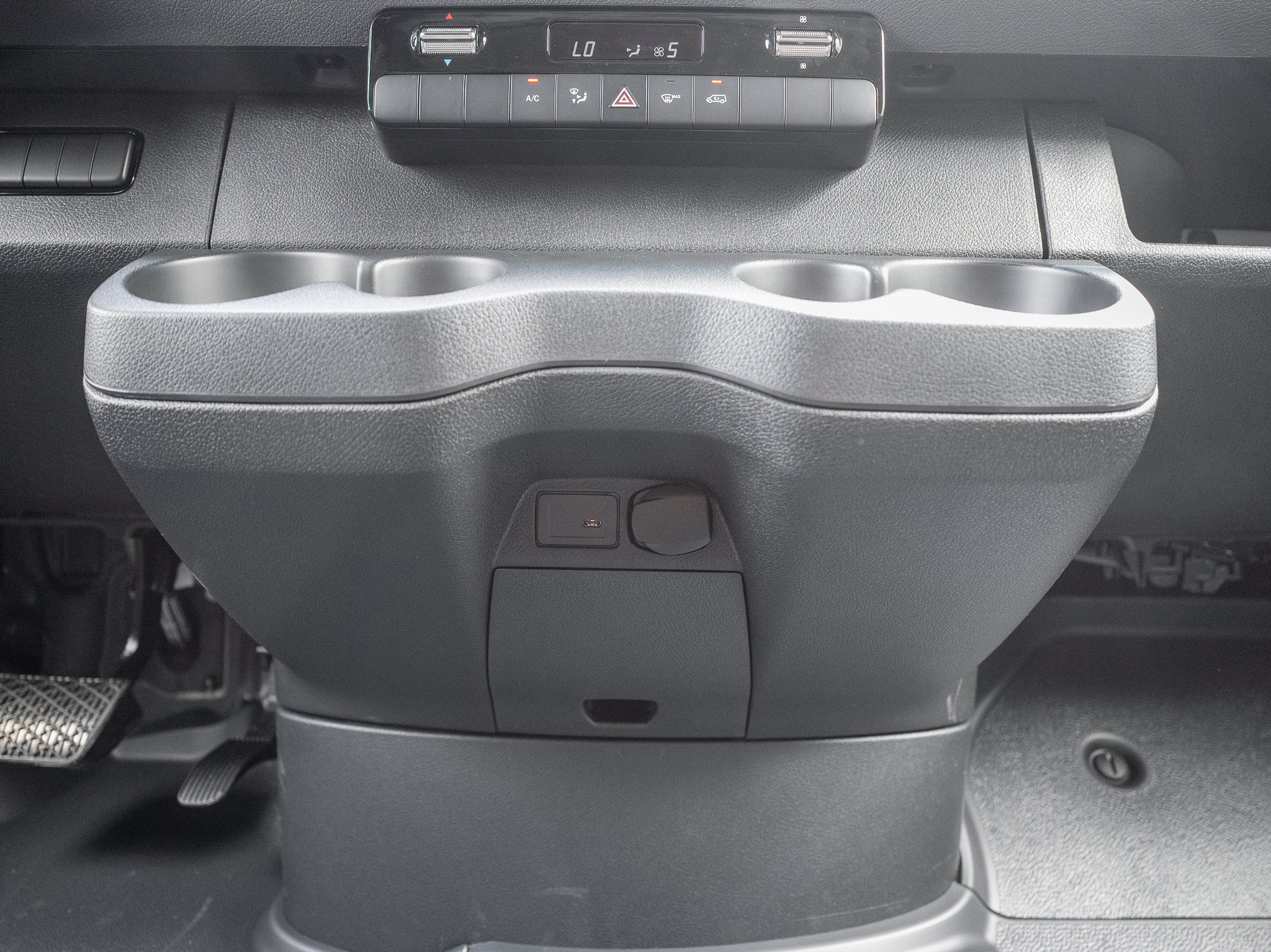 New 2026 Mercedes-Benz Sprinter 2500 image 31