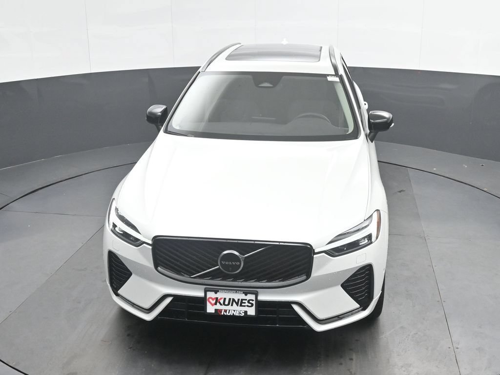 New 2026 Volvo XC60 B5 Plus w/ Climate Package AWD/4WD image 30