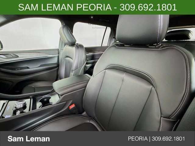 New 2025 Jeep Grand Cherokee L Limited w/ Black Appearance Package image 21