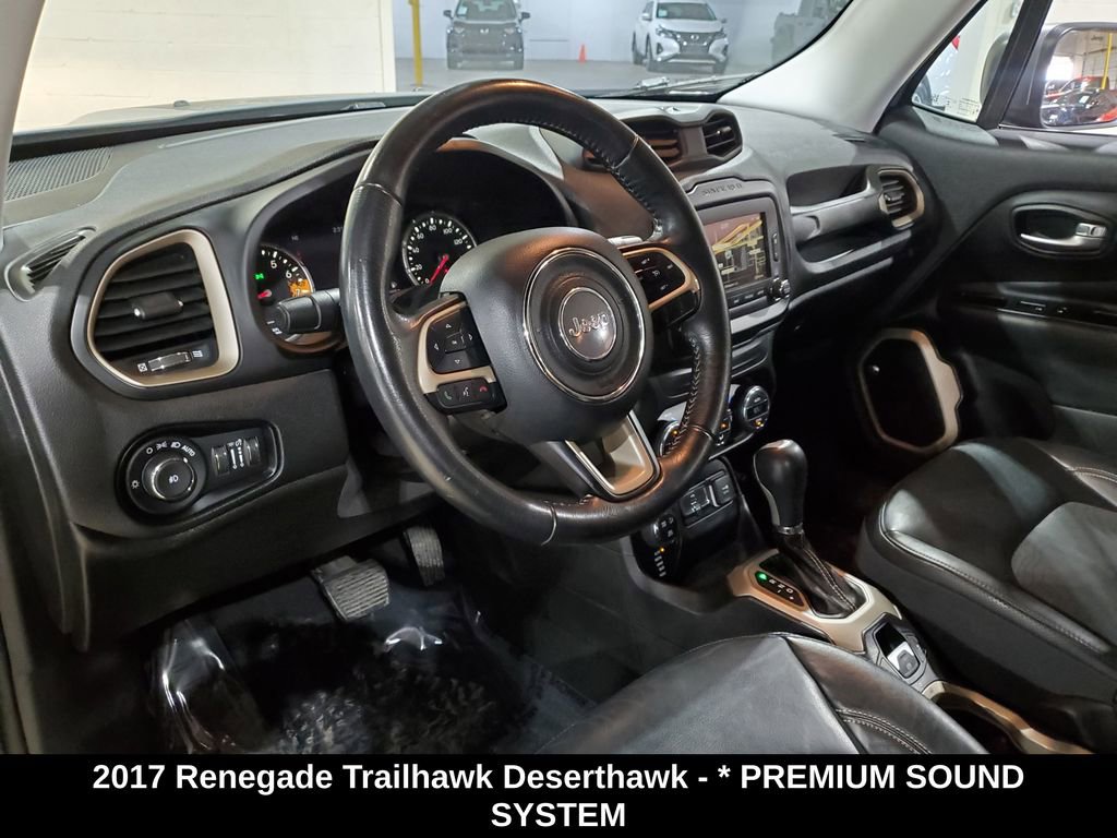 Used 2017 Jeep Renegade Trailhawk image 7