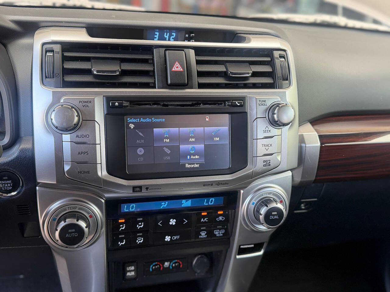 Used 2018 Toyota 4Runner Limited AWD/4WD image 12