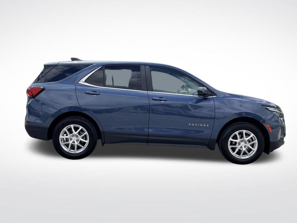 Used 2024 Chevrolet Equinox LT AWD/4WD image 7