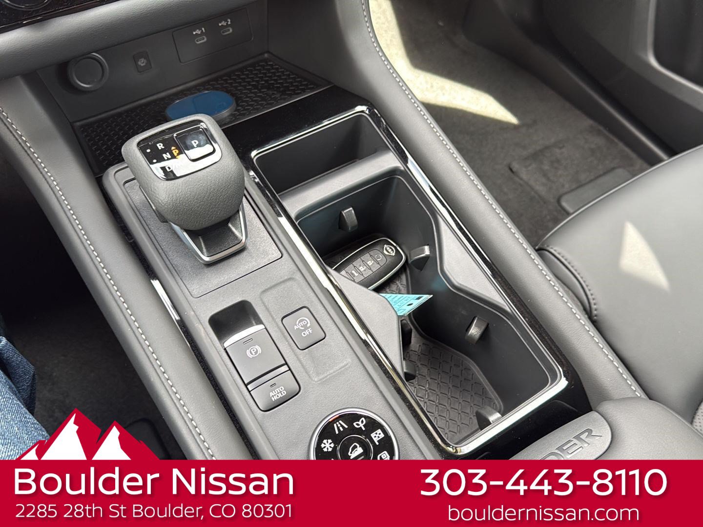 New 2026 Nissan Pathfinder SL w/ SL Premium Package AWD/4WD image 13