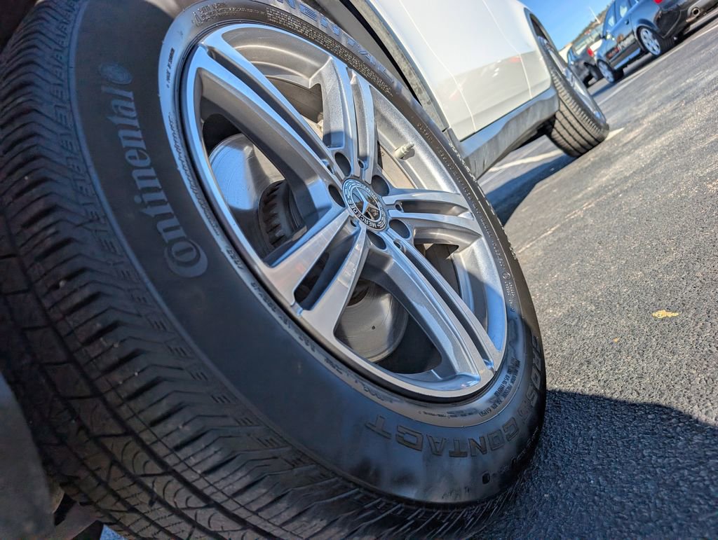 Used 2022 Mercedes-Benz GLC 300 4MATIC image 9