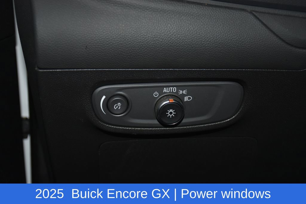 Used 2025 Buick Encore GX Preferred FWD image 8