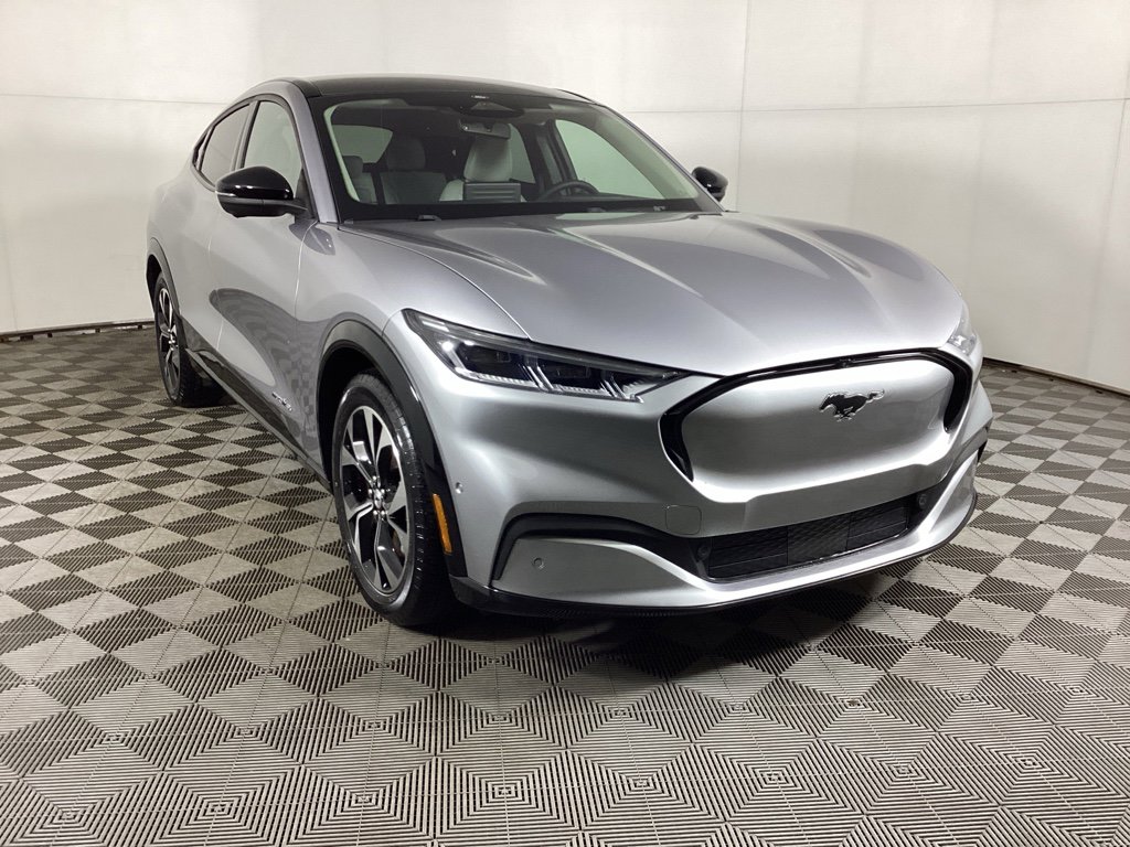 Used 2021 Ford Mustang Mach-E Premium image 1