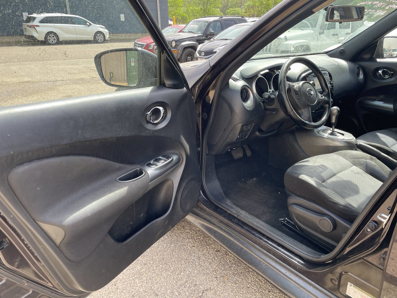 Used 2015 Nissan Juke SV image 8