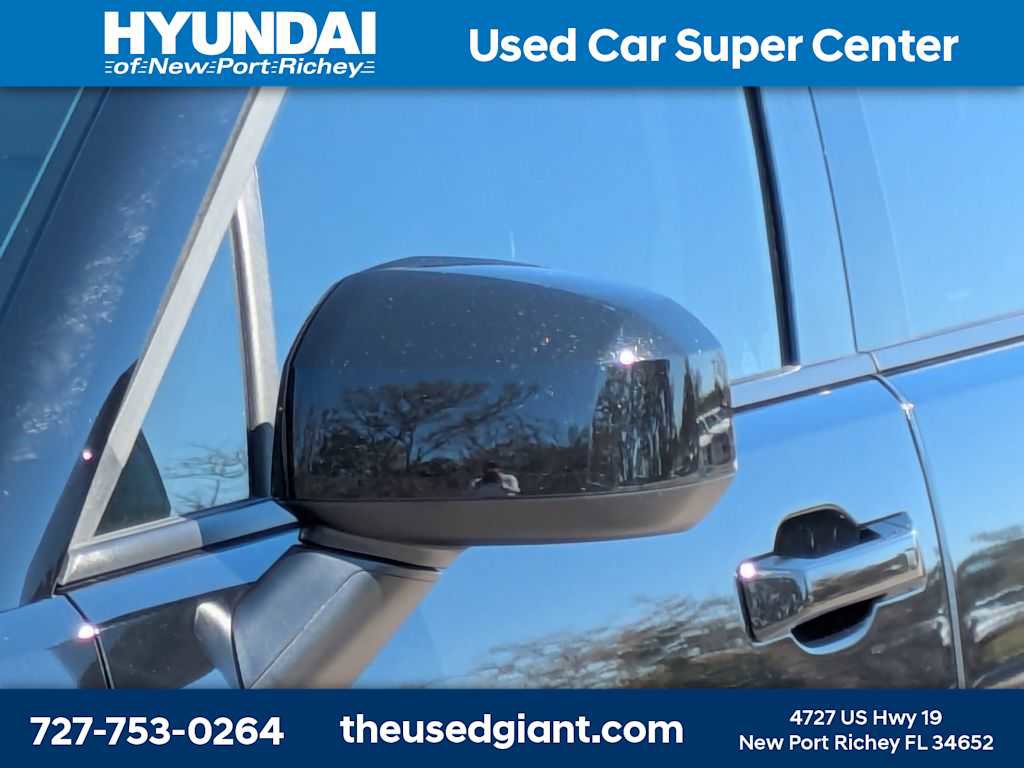 Used 2024 Hyundai Santa Fe SE image 11